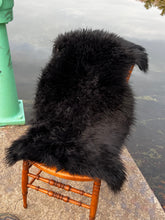 Onyx Grounding Sheepskin