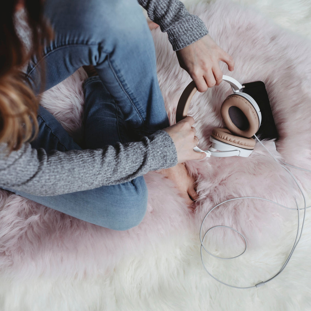 Opal Pink Shine Sheepskin